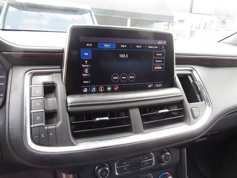 Used 2021 Chevrolet Tahoe Z71 AWD/4WD image 23
