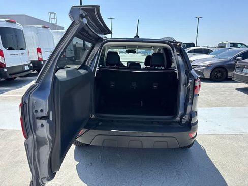 Used 2018 Ford EcoSport SES w/ SES Cold Weather Package AWD/4WD image 9