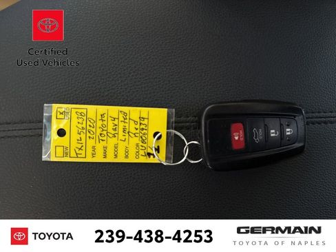 Used 2020 Toyota RAV4 Limited image 24