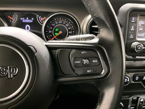 Used 2018 Jeep Wrangler Unlimited Sport S image 16