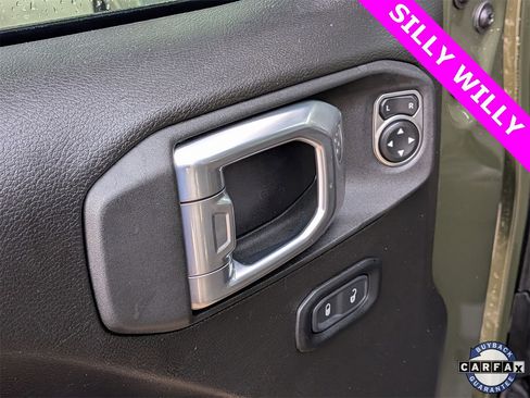 Used 2024 Jeep Wrangler Unlimited Sport image 8