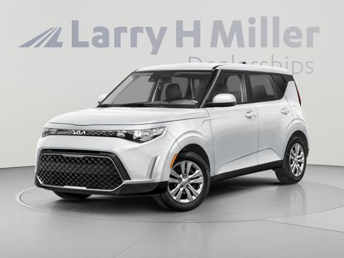 Used 2023 Kia Soul LX w/ LX Technology Package FWD image 1
