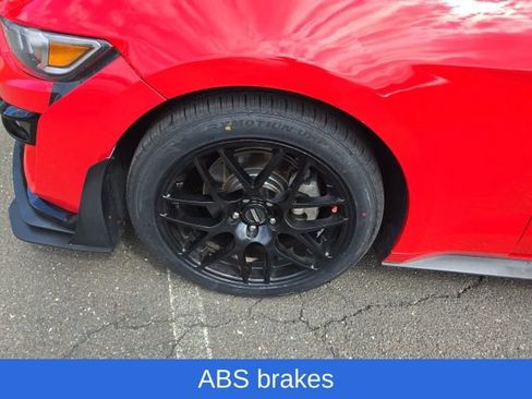 Used 2017 Ford Mustang Coupe RWD image 15