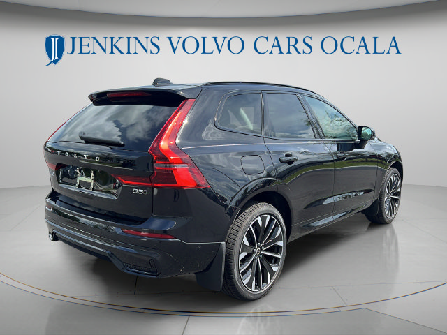 New 2027 Volvo XC60 B5 Ultra AWD/4WD image 3