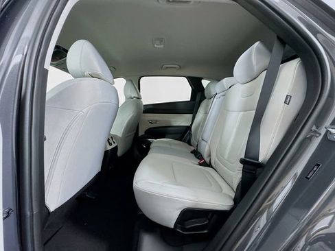 Certified 2026 Hyundai Tucson SEL FWD image 38