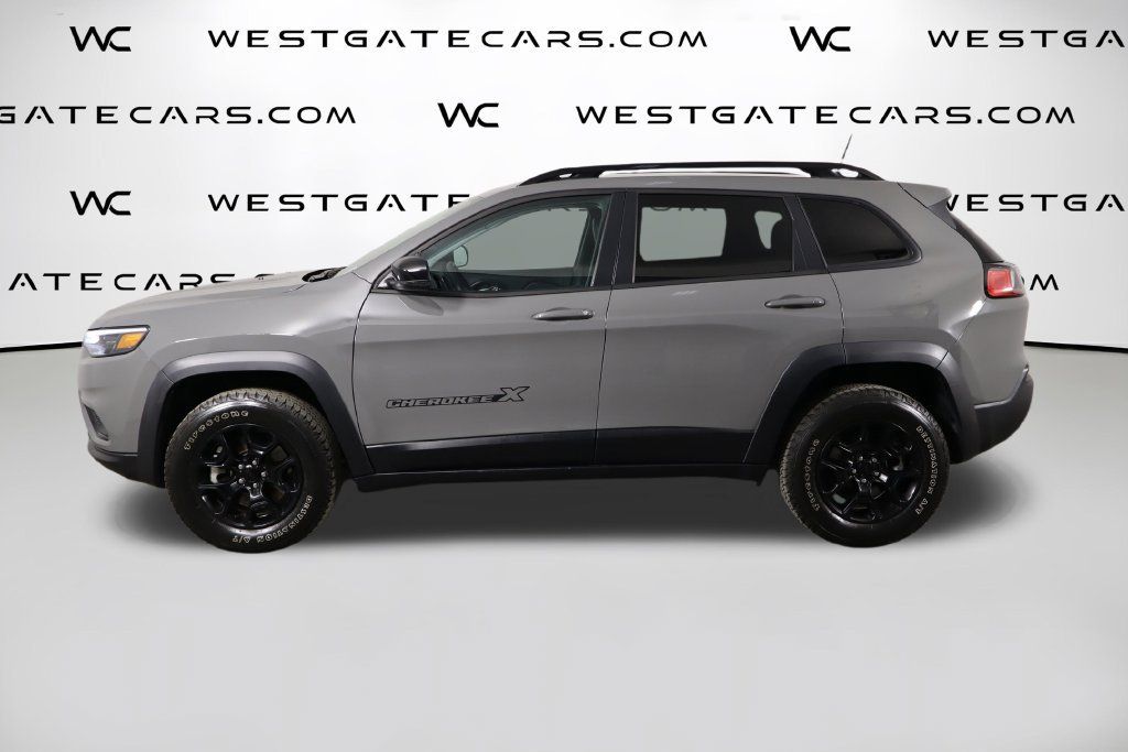Used 2022 Jeep Cherokee Latitude w/ Trailer Tow Group AWD/4WD image 5