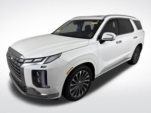 Used 2024 Hyundai Palisade Calligraphy image 9