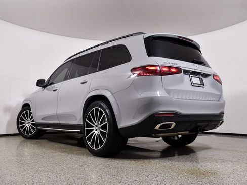 Certified 2025 Mercedes-Benz GLS 580 4MATIC image 15
