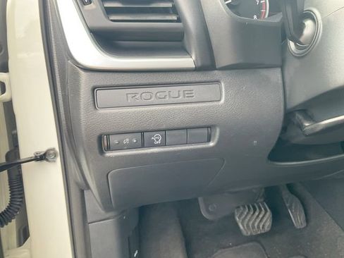 Certified 2023 Nissan Rogue S AWD/4WD image 20