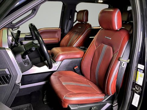 Used 2019 Ford F250 Platinum w/ Platinum Ultimate Package image 22