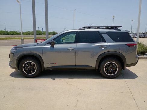 New 2026 Nissan Pathfinder Rock Creek AWD/4WD image 3
