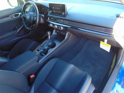 Certified 2024 Honda Civic Sport image 25