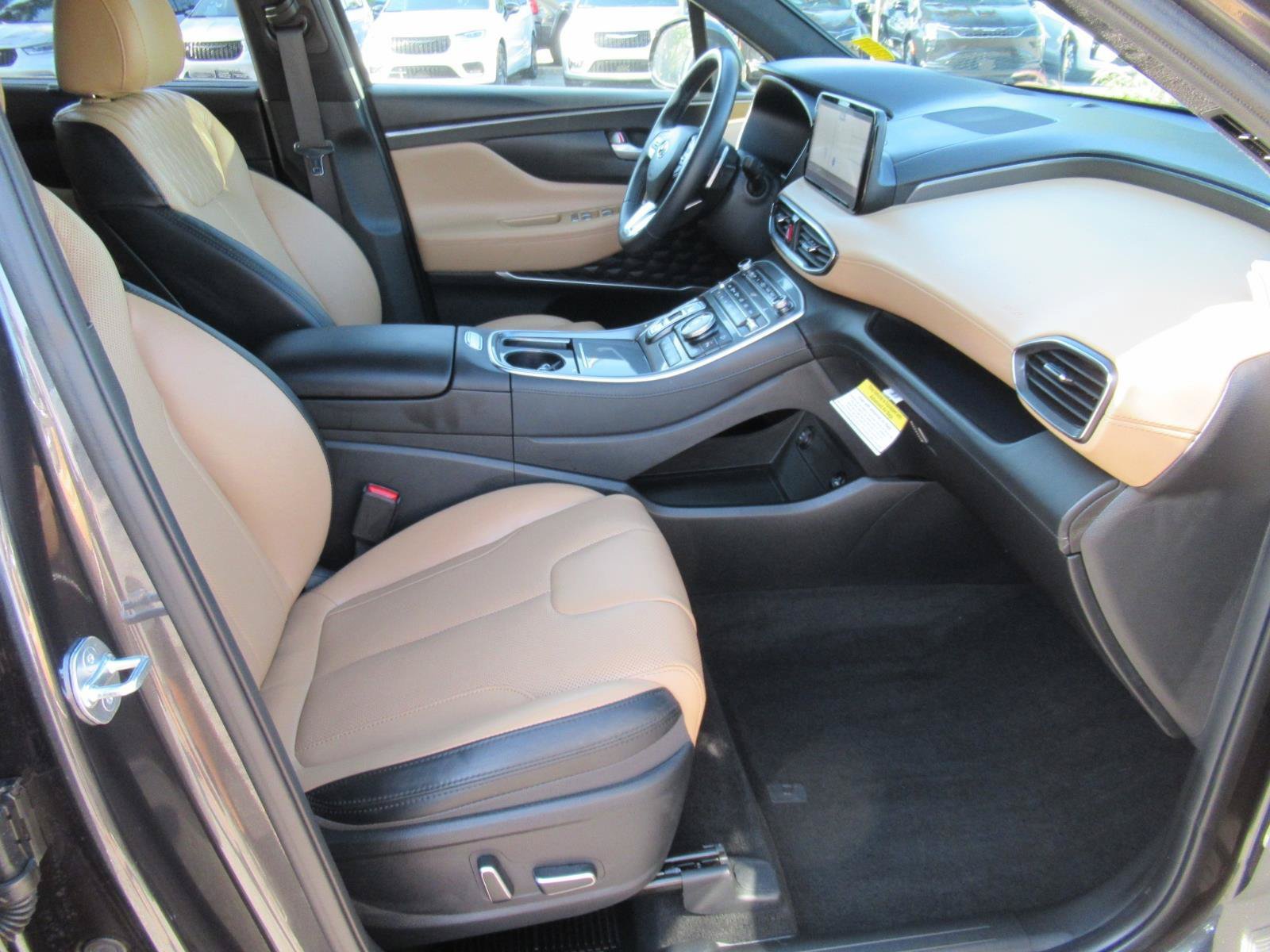 Used 2023 Hyundai Santa Fe Calligraphy AWD/4WD image 10