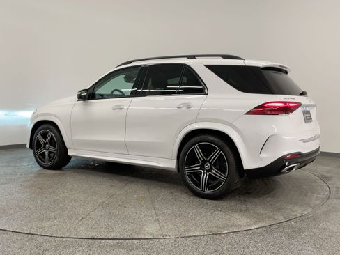 New 2026 Mercedes-Benz GLE 450 4MATIC image 3