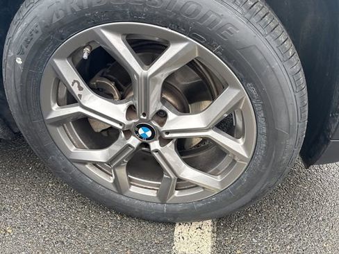 Certified 2024 BMW X3 xDrive30i w/ Premium Package image 4