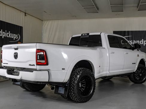 Used 2022 RAM 3500 Limited AWD/4WD image 9