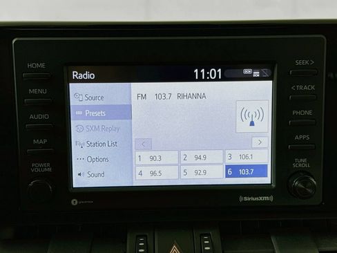 Used 2021 Toyota RAV4 XLE Premium AWD/4WD image 16
