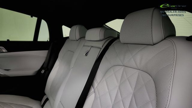 Used 2026 BMW X6 M60i AWD/4WD image 44
