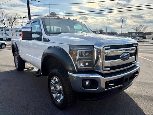 Used 2015 Ford F350 Lariat image 8