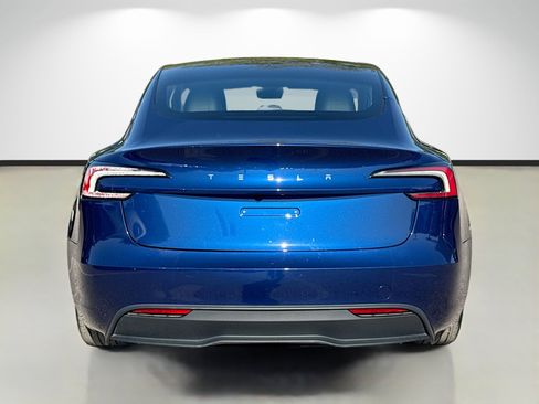 Used 2024 Tesla Model 3 Long Range AWD/4WD image 4