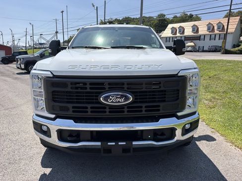 Used 2024 Ford F250 XL w/ XL Off-Road Package AWD/4WD image 2