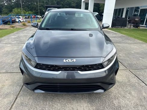 Used 2023 Kia Forte LX FWD image 2