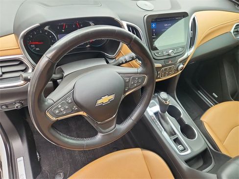 Certified 2020 Chevrolet Equinox Premier image 10