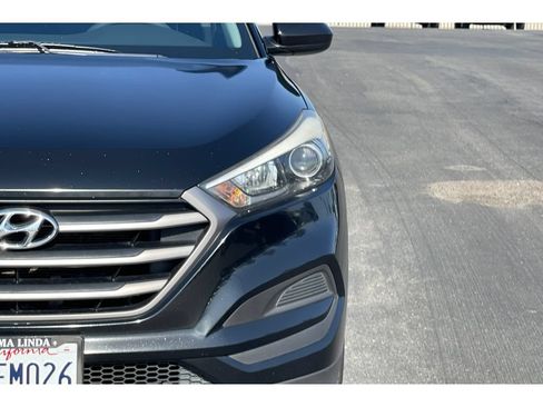 Used 2016 Hyundai Tucson SE FWD image 16