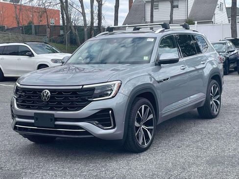 New 2026 Volkswagen Atlas SE image 4