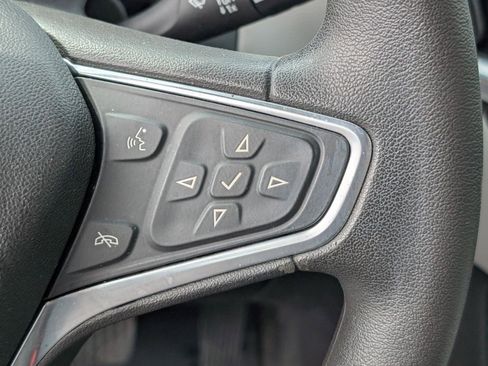 Used 2018 Chevrolet Equinox LS image 20