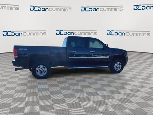 Used 2013 GMC Sierra 2500 Denali AWD/4WD image 9