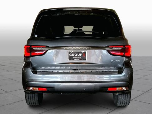 Used 2018 INFINITI QX80 4WD image 4