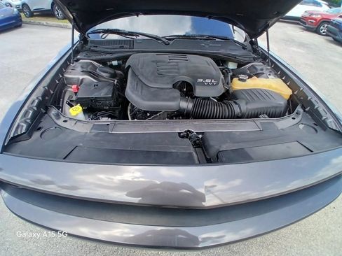 Used 2019 Dodge Challenger SXT RWD image 20