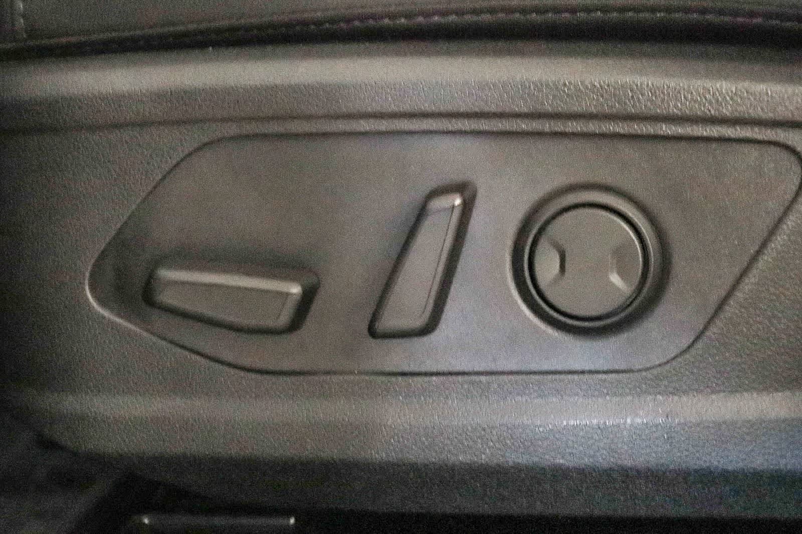 Used 2024 Kia Sportage EX FWD image 20