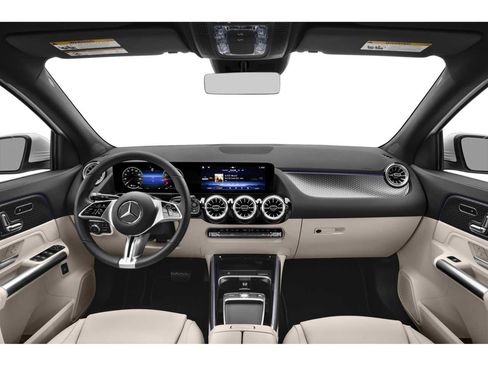 New 2026 Mercedes-Benz GLA 250 4MATIC image 5