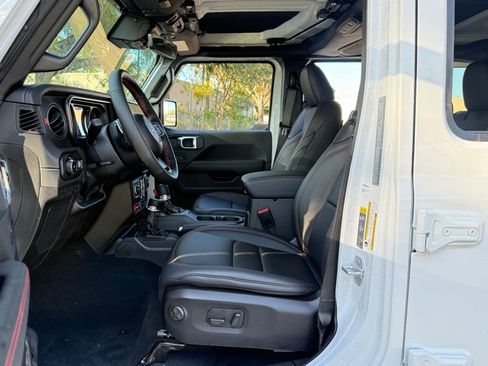 New 2026 Jeep Wrangler Unlimited Rubicon 392 image 18