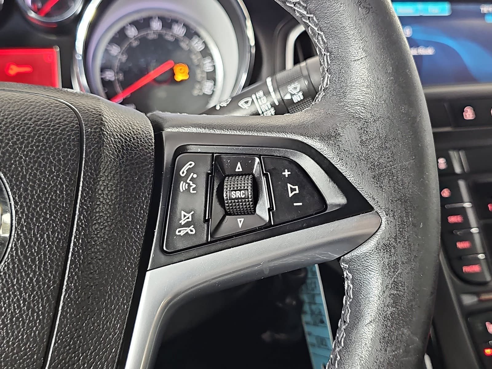 Used 2018 Buick Cascada Premium FWD image 15