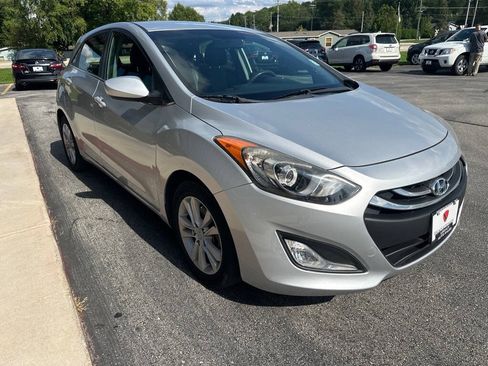 Used 2014 Hyundai Elantra GT FWD image 5