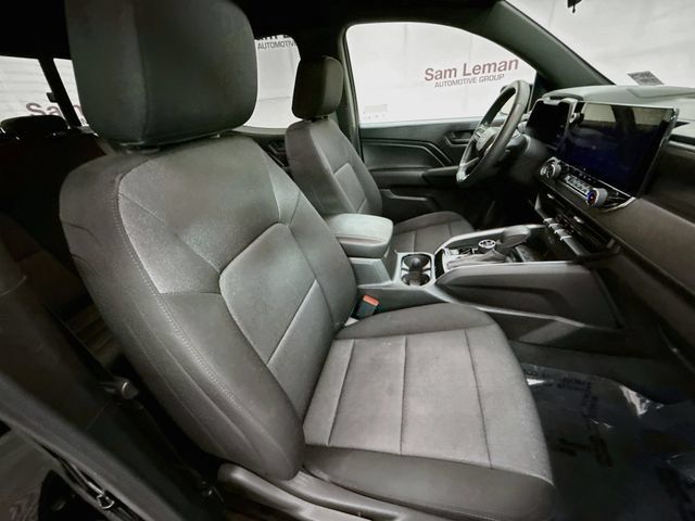 Used 2024 Chevrolet Colorado Trail Boss w/ Technology Package AWD/4WD image 28