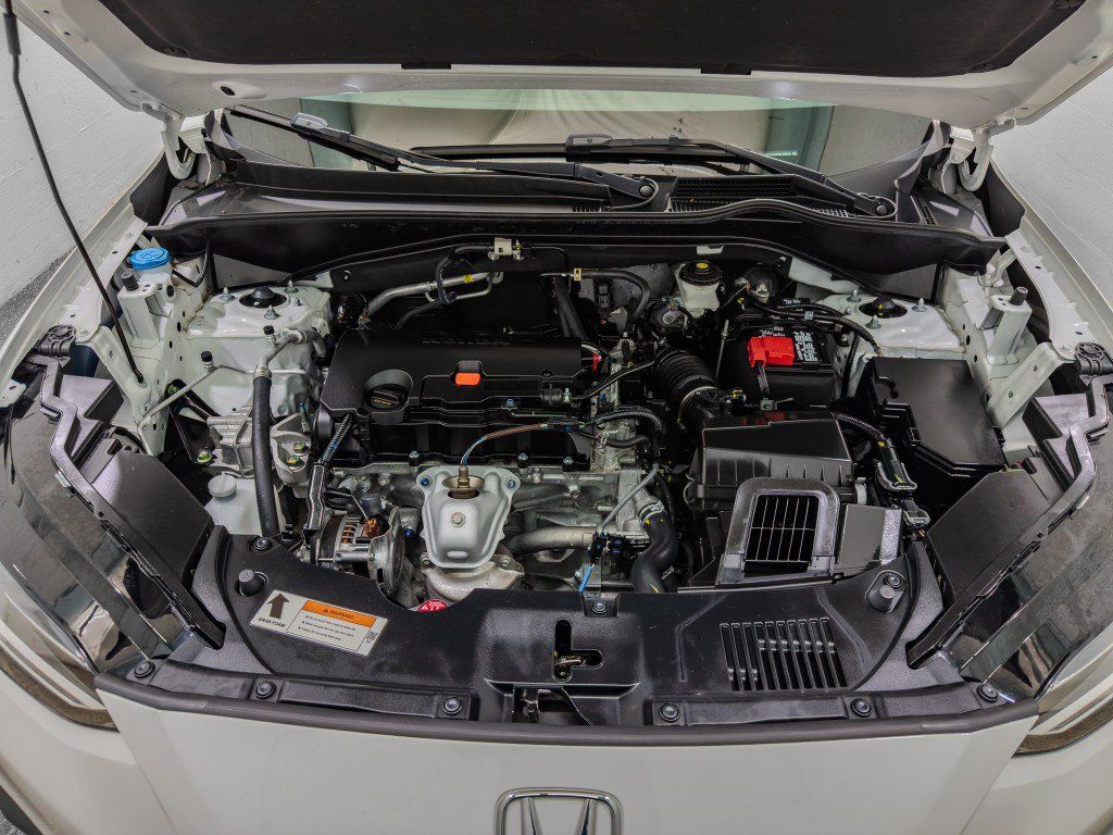 Used 2025 Honda HR-V Sport image 43