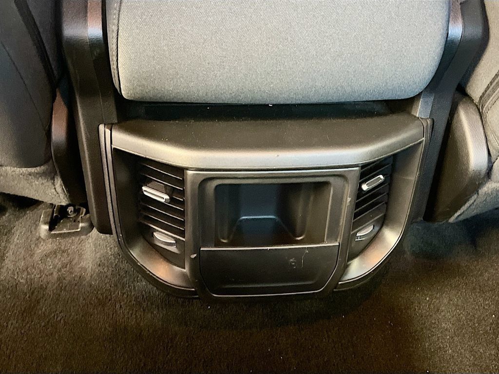 Used 2025 RAM 1500 Warlock AWD/4WD image 23