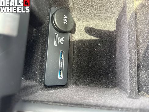Used 2019 Jaguar XJ R-Sport AWD/4WD image 26