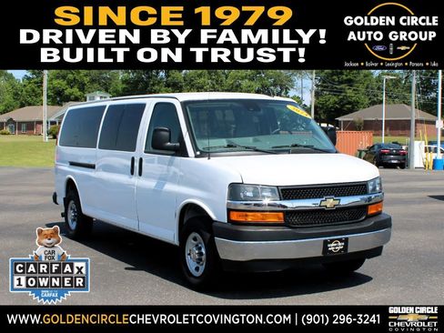 Used 2024 Chevrolet Express 3500 LT w/ LT Preferred Equipment Group RWD image 1