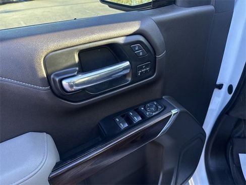 Used 2019 GMC Sierra 1500 SLT w/ SLT Premium Package image 11