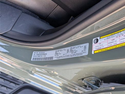 New 2026 RAM 1500 Express image 11