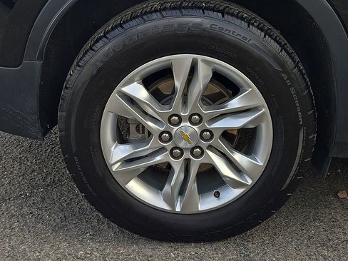 Used 2019 Chevrolet Blazer LT w/ Sound & Technology Package image 11