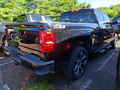 Certified 2017 Chevrolet Silverado 1500 LT w/ Redline Edition AWD/4WD image 5