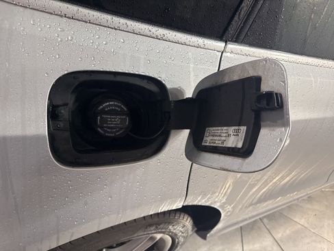 Used 2014 Audi Q5 3.0T Premium Plus image 15