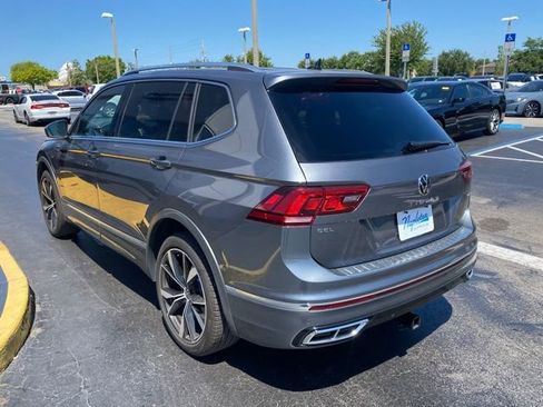 Used 2024 Volkswagen Tiguan SEL R-Line AWD/4WD image 7