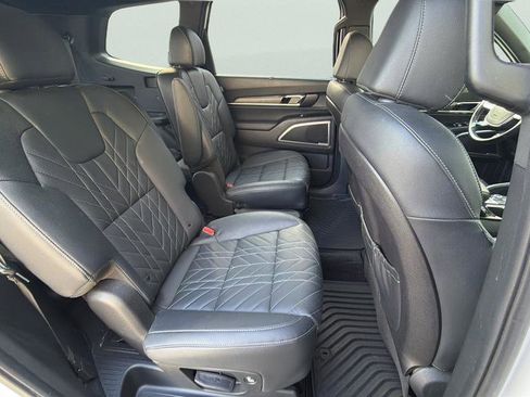 Used 2023 Kia Telluride EX X-Line image 22